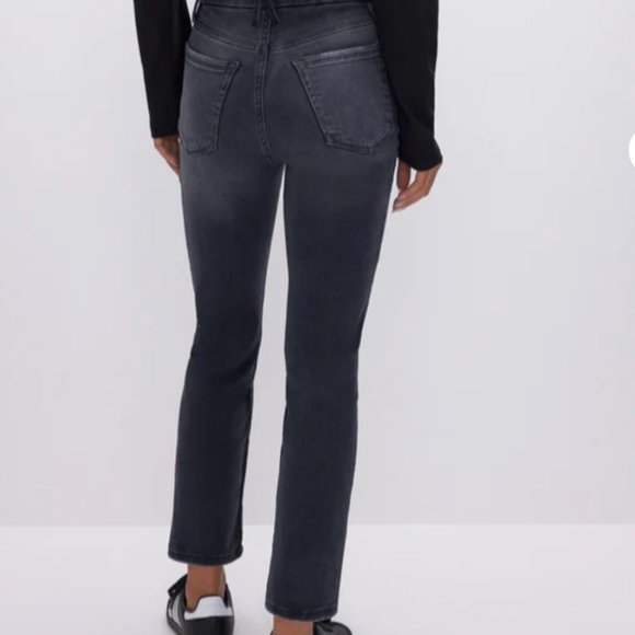 Good American ALWAYS FITS GOOD LEGS STRAIGHT JEANS size 6-12 (out of stock onlin - Picture 2 of 4